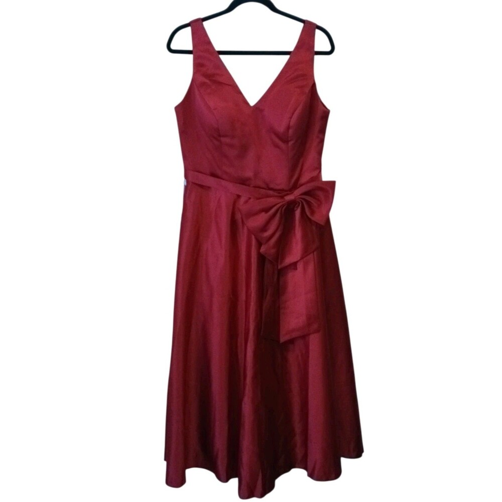 NEW Miss Veil Red Formal Sleeveless Gown Bow Waist‎ V-Neck Lined Size 14 Dress